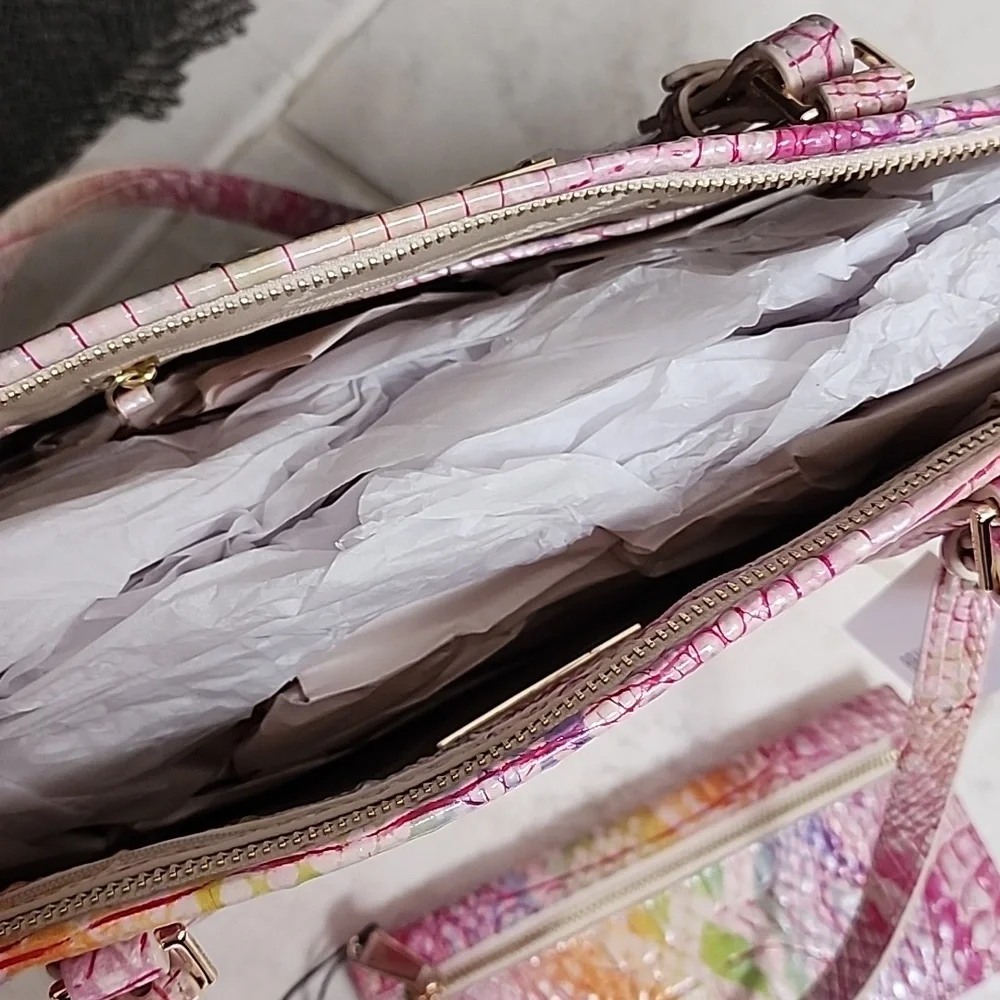 🥳🎈HOST PICK!🎈🥳 🩷💜 BRAHMIN OPTIMISM Medium Asher Handbag & Ady Wallet 💜🩷